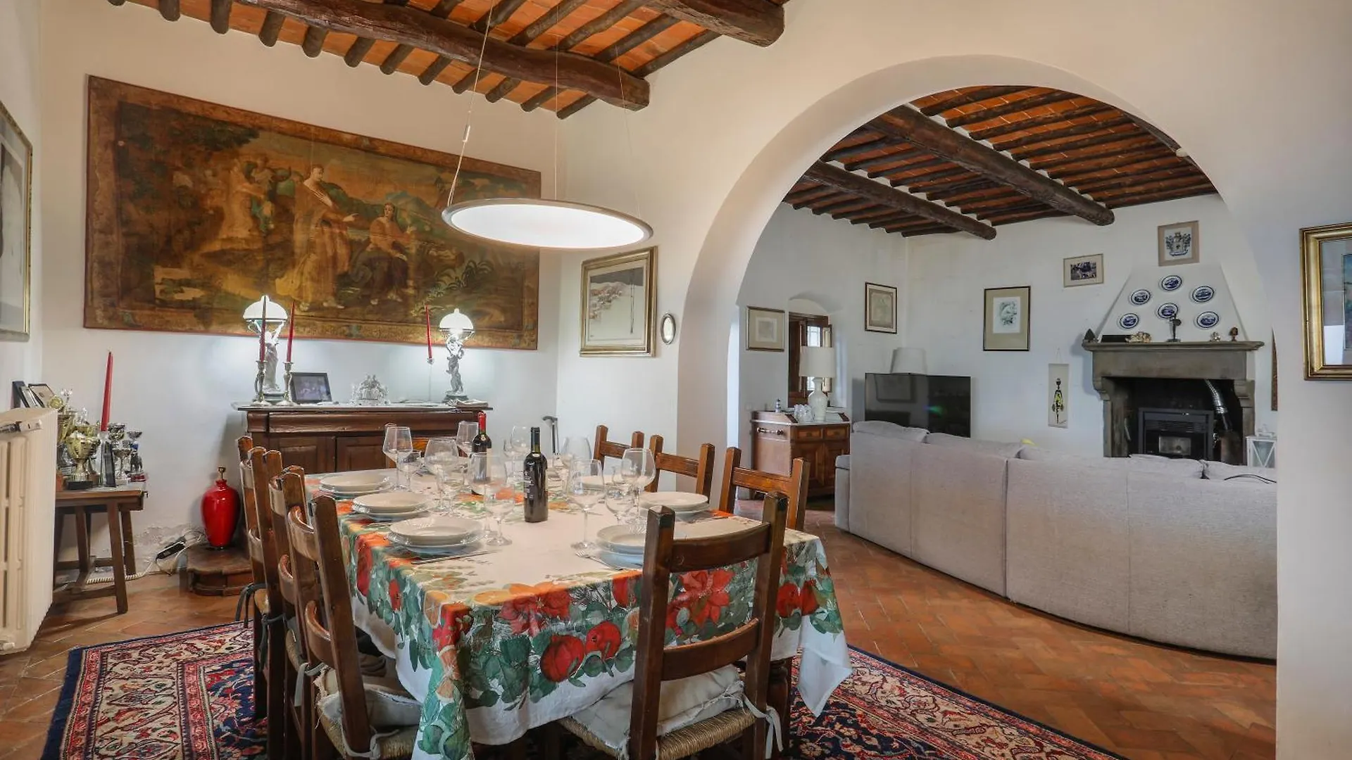 Villa Laura Calenzano